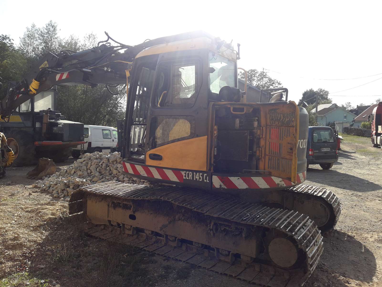 ECR145DL-2011