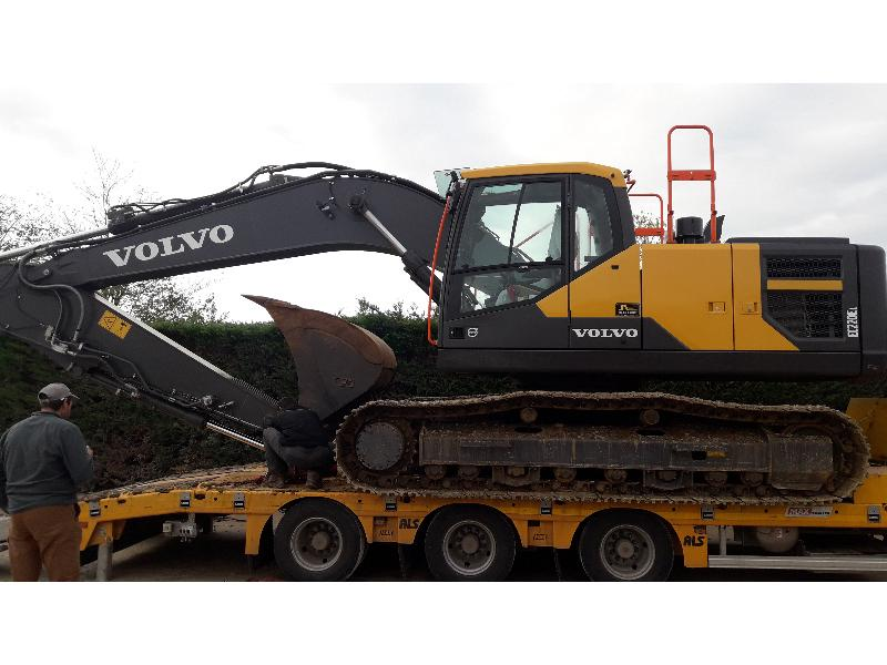 EC220EL-2018